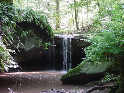 Riffle Waterfall (Riffle Falls) near Cottageville and Millwood, West Virginia - Photo 1 scenic Riffle Waterfall (Riffle Falls) near Cottageville and Millwood, West Virginia